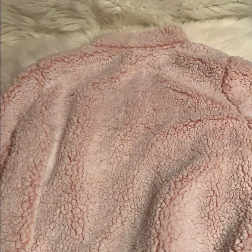 Pink fluffy jacket - Picture 5 of 5